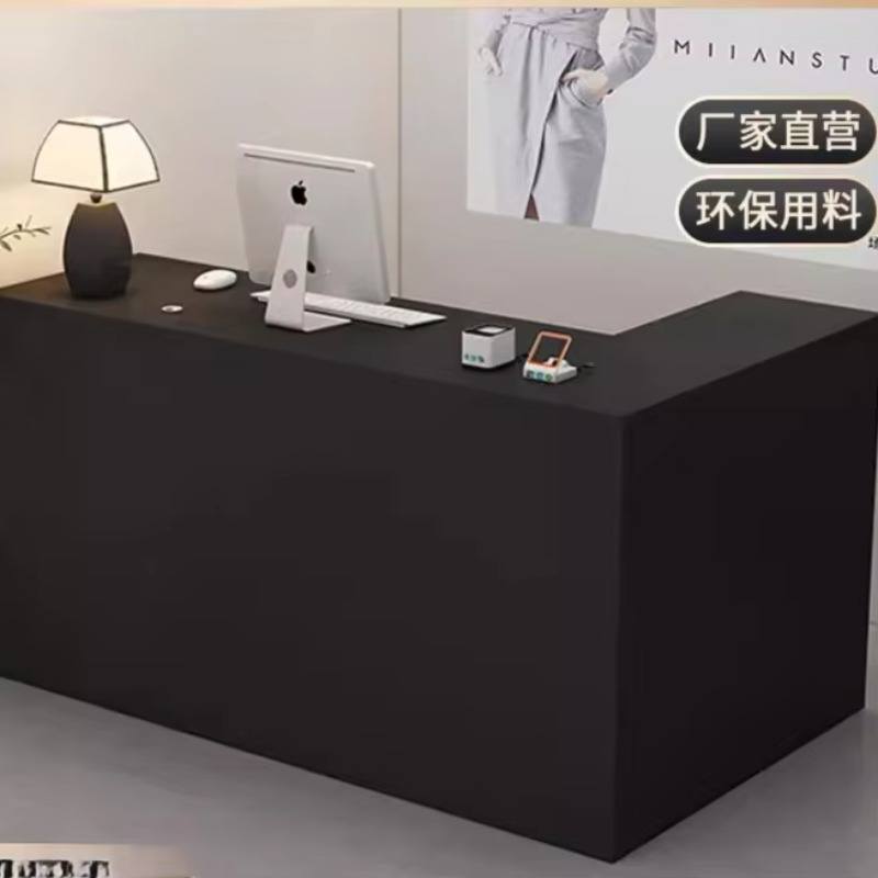 Biurka recepcyjne zakrzywione  – Office Furniture Rental recenzja i cena