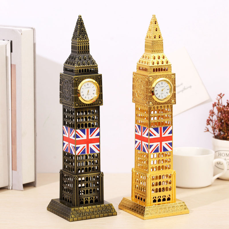 Model Londyńskiego Big Bena z  – Office Furniture London recenzja i cena